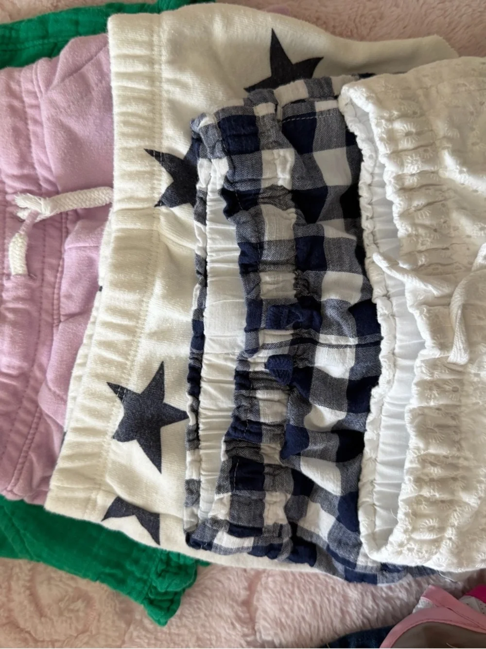 18 pairs of girl shorts size 2T